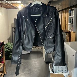 Cropped Leather Jacket
